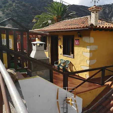 Pie De La Cuesta1 *